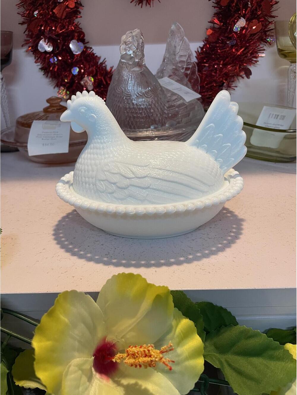 Indiana Glass White Hen on Nest Slotted Beads Milk Glass Dish